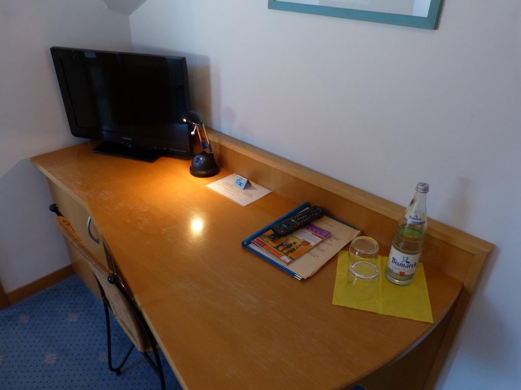 Forsthaus Bergedorf Hotel Hamburg Phòng bức ảnh