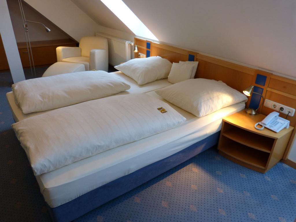Forsthaus Bergedorf Hotel Hamburg Phòng bức ảnh
