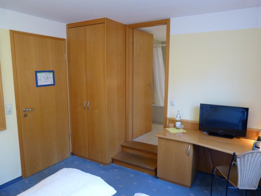 Forsthaus Bergedorf Hotel Hamburg Phòng bức ảnh